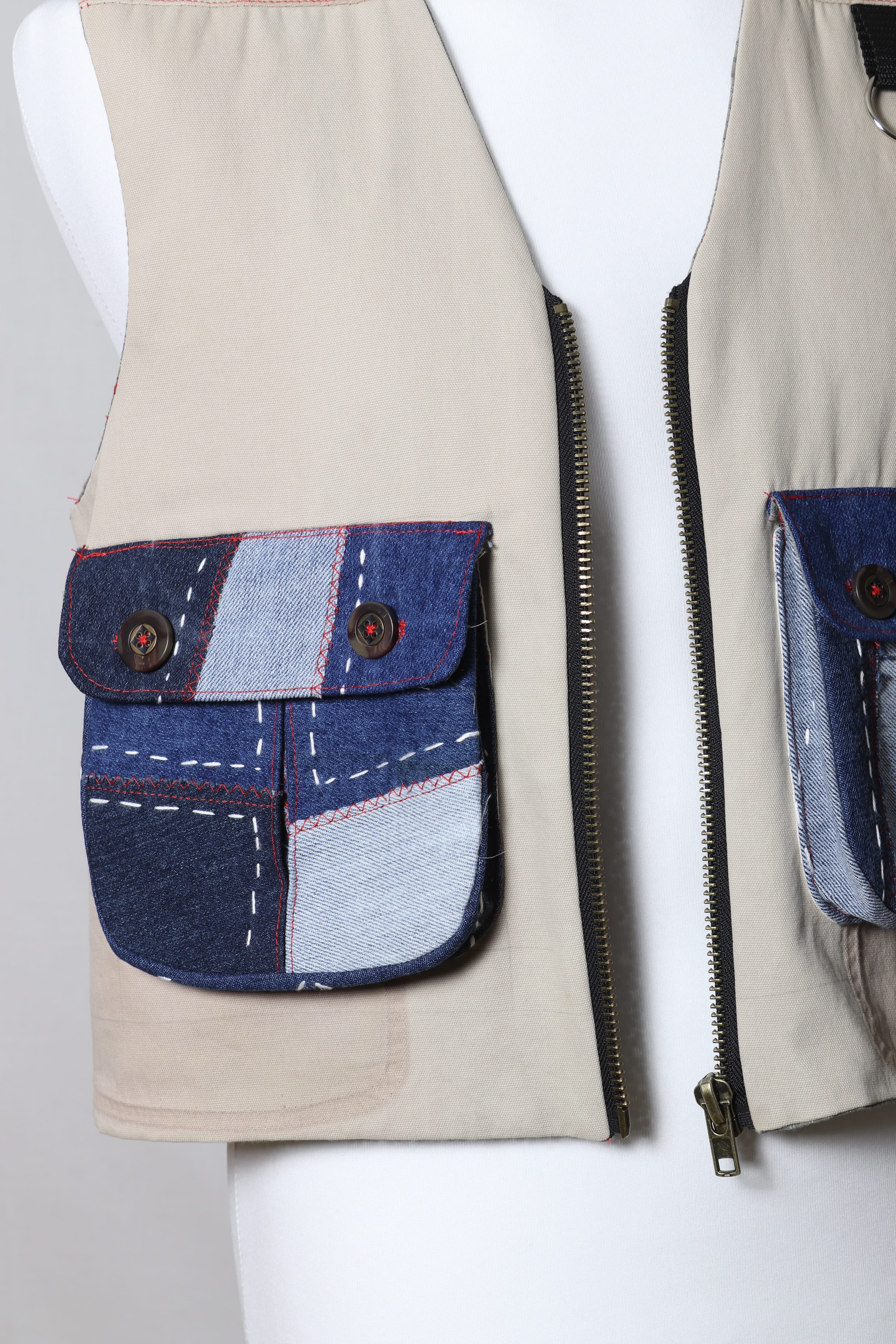 BANG! Patchwork Appliqué Utility Vest v1 image 10