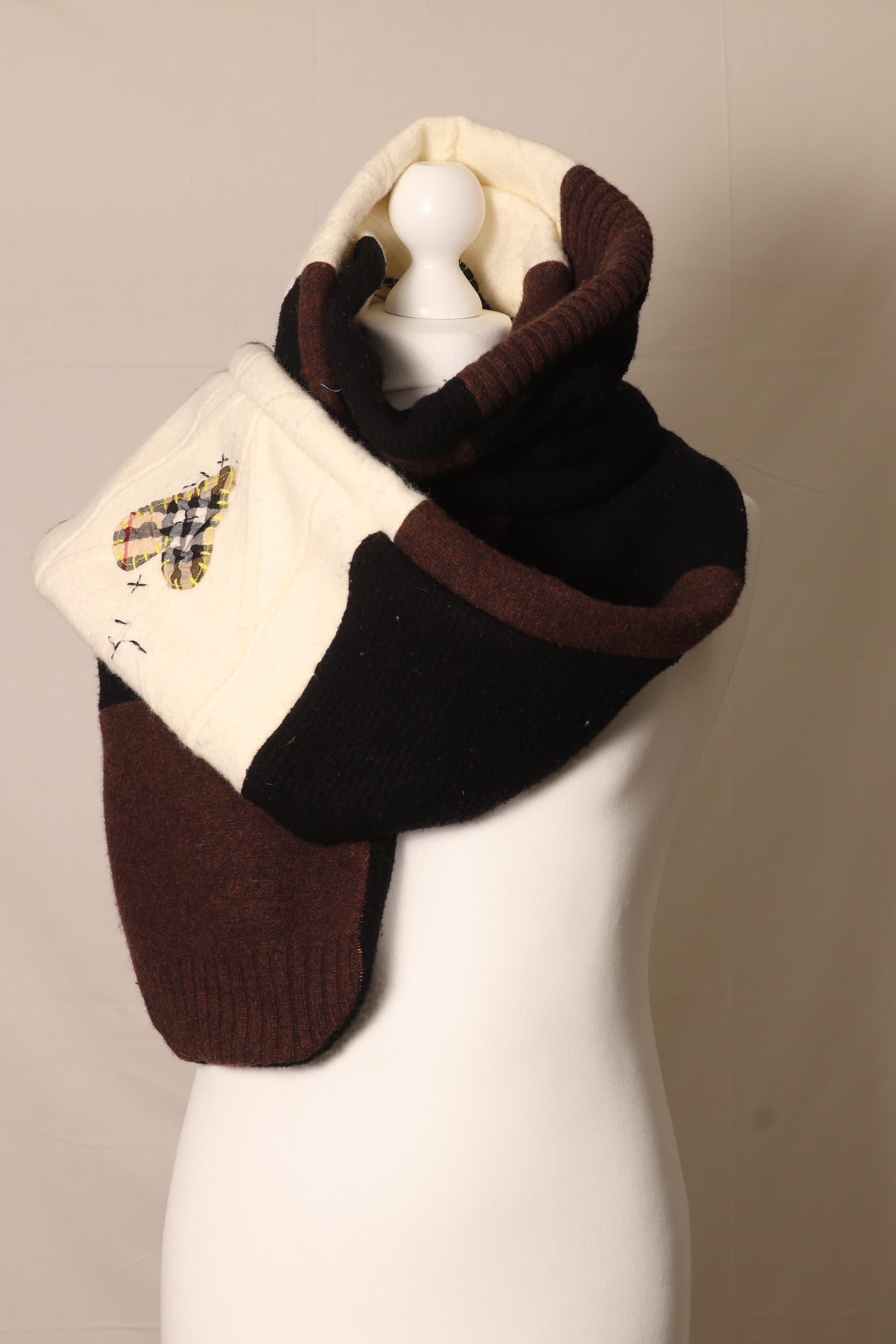 Patchwork Scarf v1 image 2